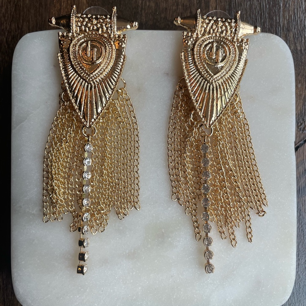 NEW Secret to Success Dangle Earrings - Picture 2 of 6